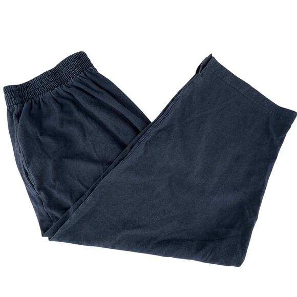 Black Capri Pants Side Pockets Split Hem No Tags - Picture 1 of 12